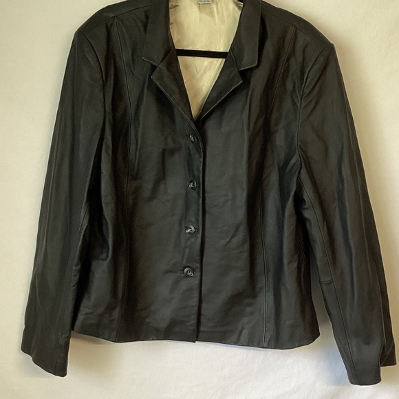 Reneshanta Classic Black Women's Leather Jacket Size XL - Picture 3 of 8